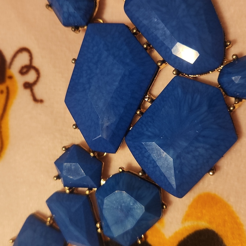 Necklace - Picture 2 of 3